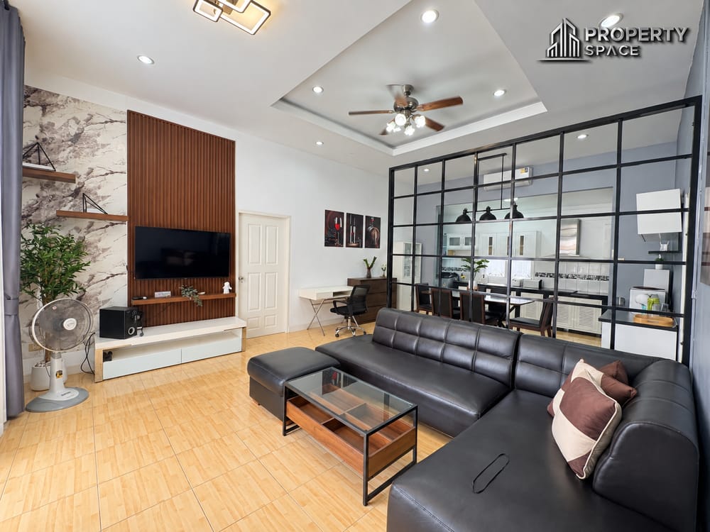 3-Bedroom Private Pool Villa Near Jomtien Beach and Pratumnak Hill, South Pattaya Image 6
