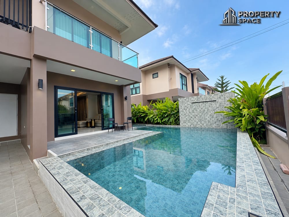 Modern 4 Bedroom Private Pool Villa at The Lake Huai Yai Pattaya For Rent Image 3