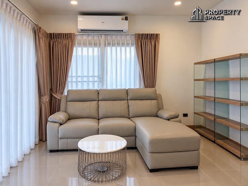 Spacious 4 Bedroom Family Home at Life in the Garden Pattaya For Rent Image 4