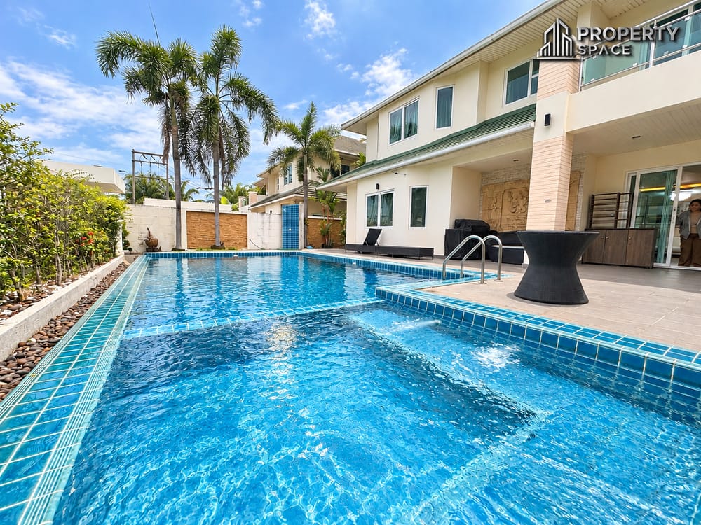 Spacious 4 Bedroom Pool Villa at Greenfield Villa 4 Pattaya For Rent Image 3