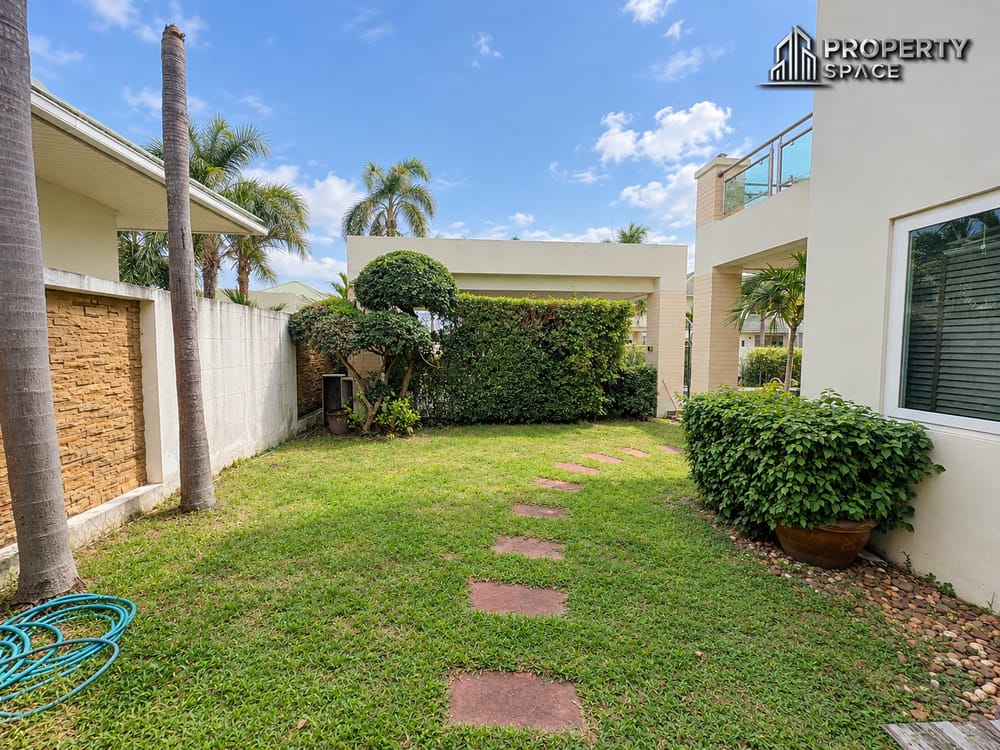 Spacious 4 Bedroom Pool Villa at Greenfield Villa 4 Pattaya For Rent Image 4