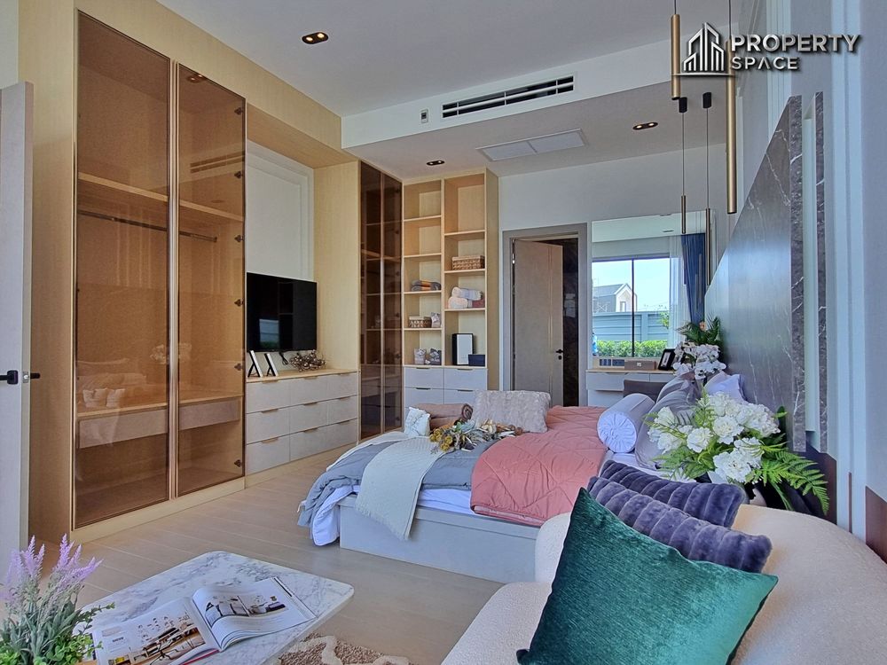 Luxurious 4 Bedroom Pool Villa In Madcha Le Villa Pattaya For Sale Image 18