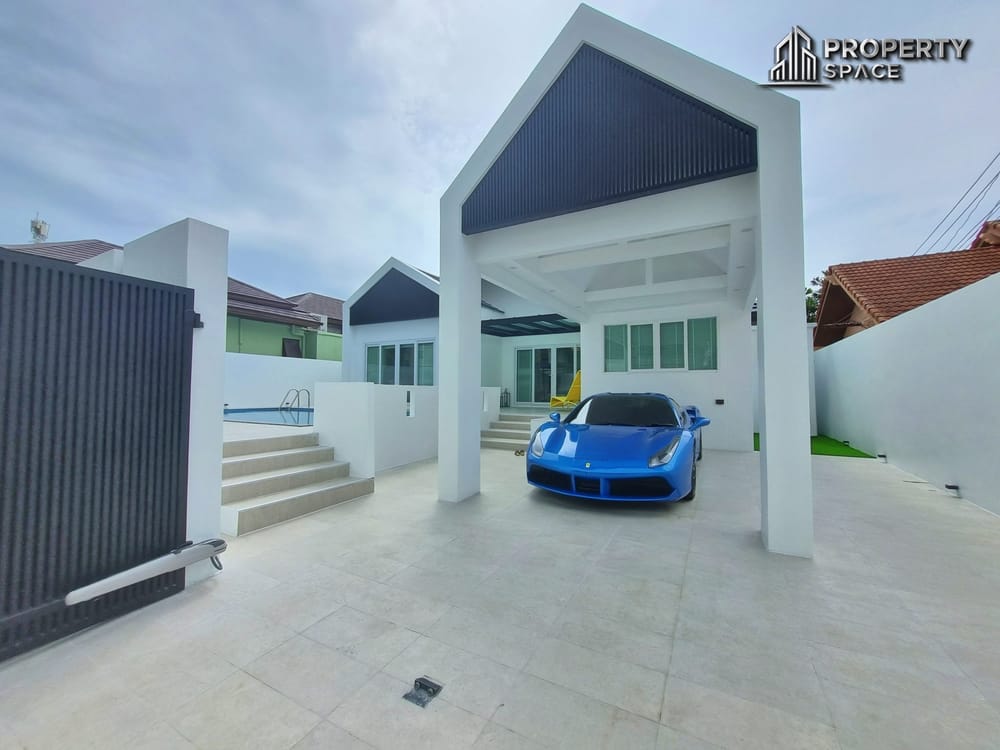 Modern Pool Villa 4 Bedroom near Jomtien Beach For Rent Image 3