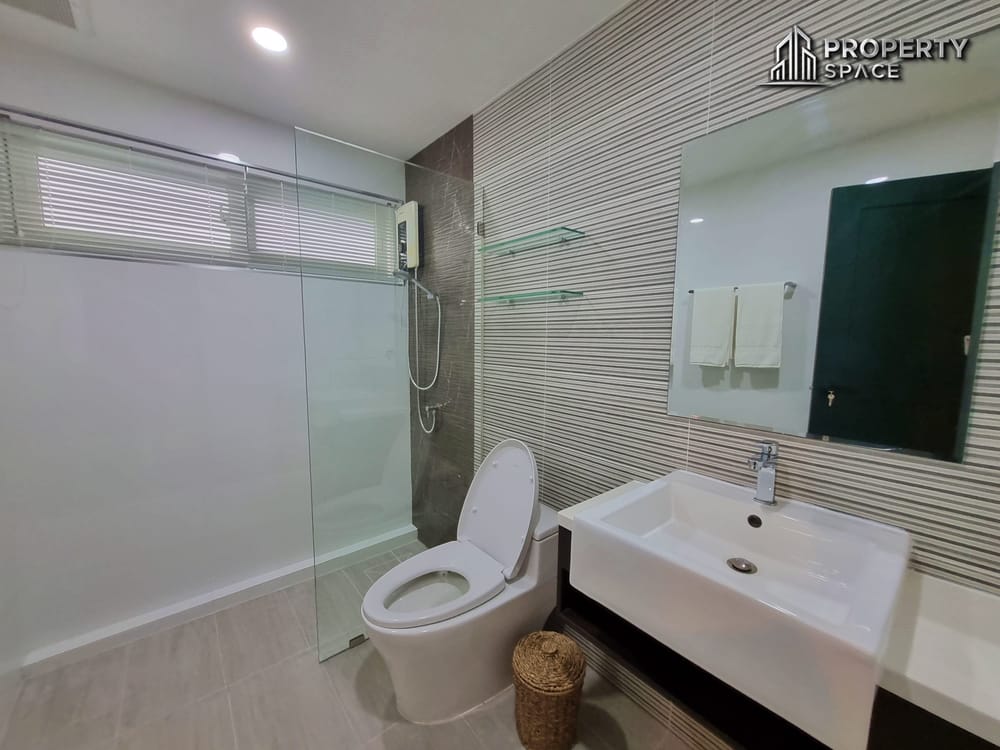 Modern Pool Villa 4 Bedroom near Jomtien Beach For Rent Image 34