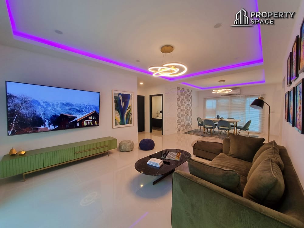 Modern Pool Villa 4 Bedroom near Jomtien Beach For Rent Image 7