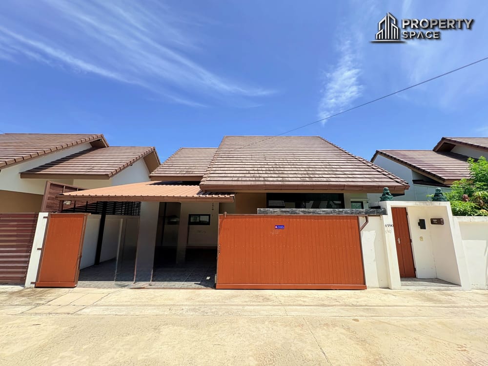 Pet Friendly 2 Bedroom House In The Maple Pattaya  Image 1