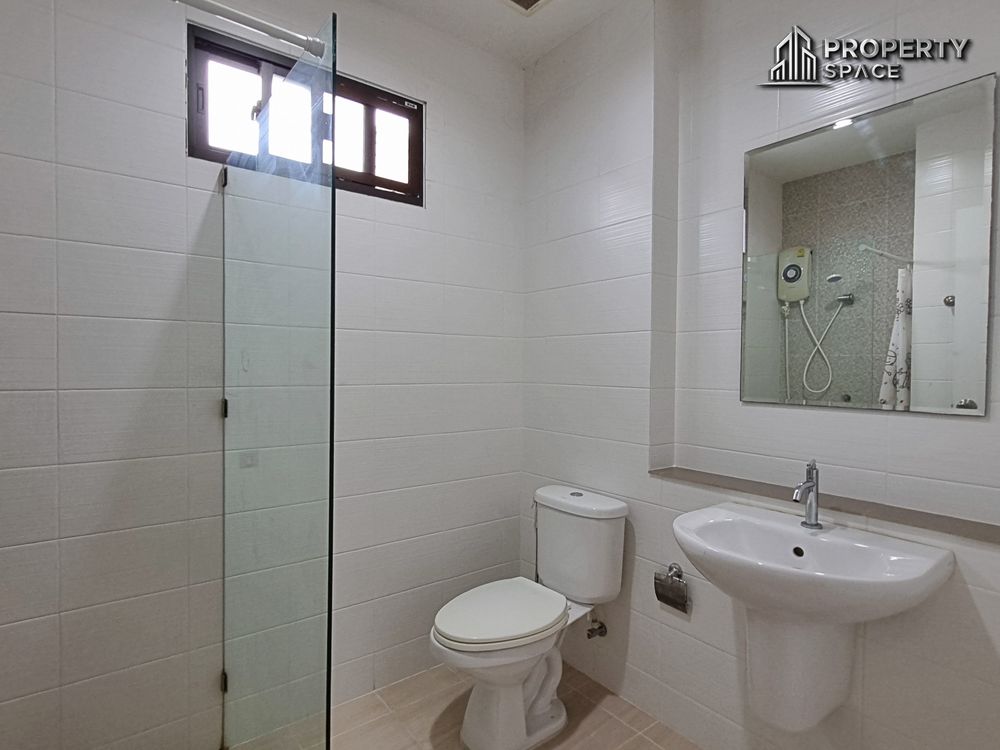 3 Bedroom Townhouse In The Delight Cozy Pattaya For Sale Image 30