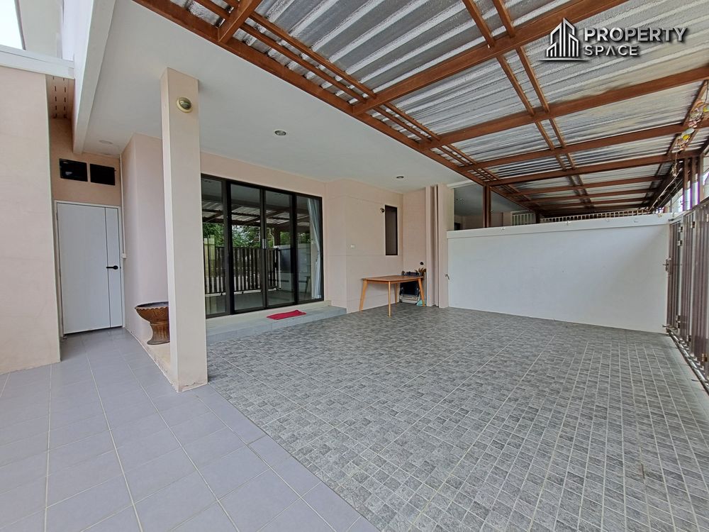 3 Bedroom Townhouse In The Delight Cozy Pattaya For Sale Image 34