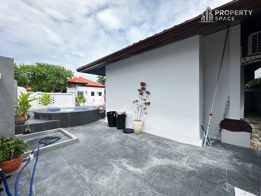 4 Bedroom Pool Villa In Baan Balina Pattaya For Sale And Rent Image 23