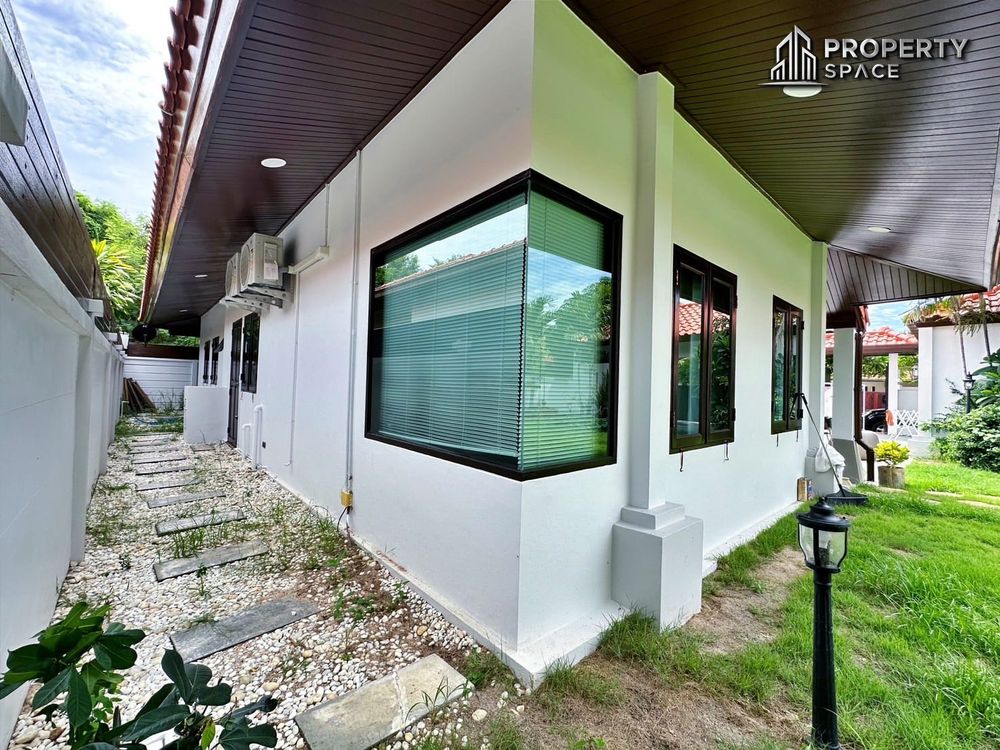 4 Bedroom Pool Villa In Baan Balina Pattaya For Sale And Rent Image 29