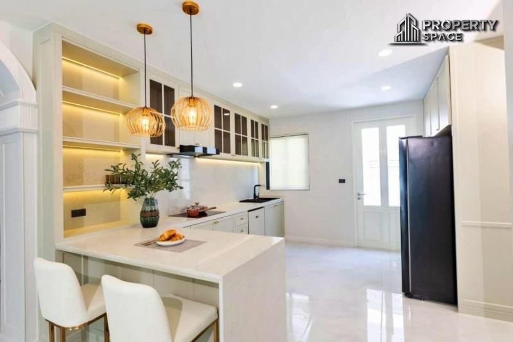 Modern 4 Bedroom Pool Villa Near International School In Patta Prime For Rent Image 6