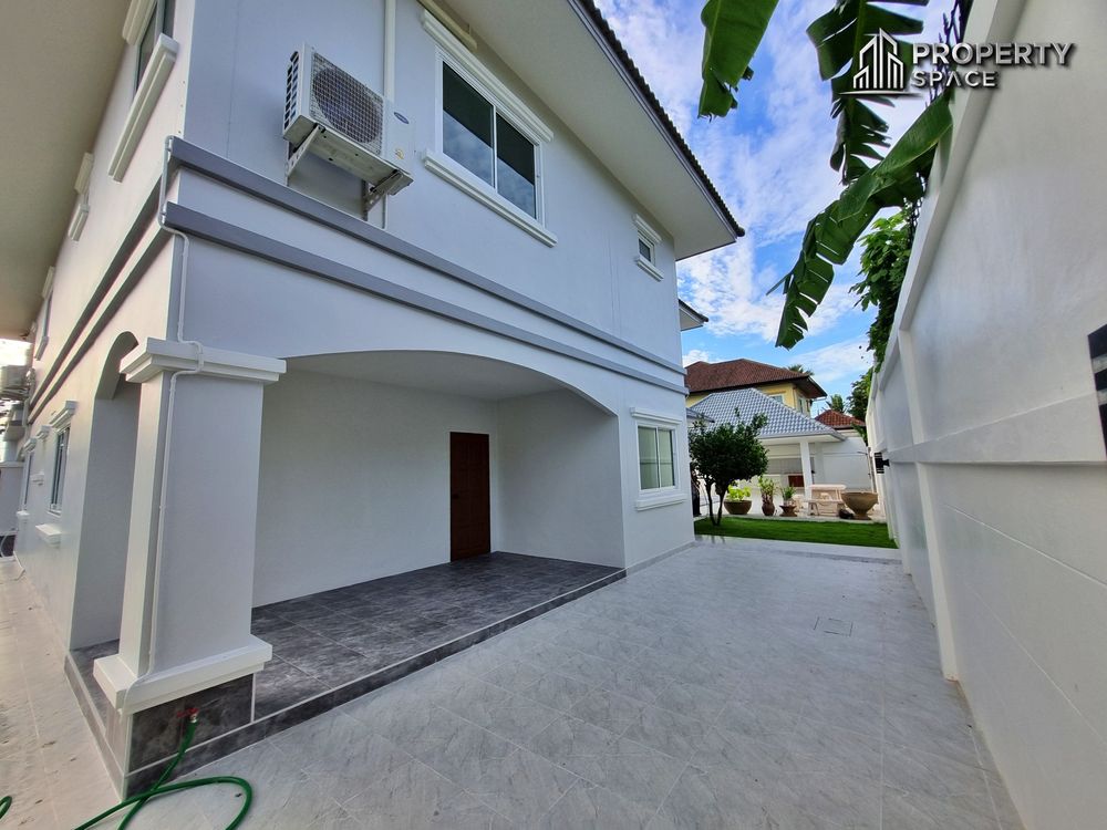 Huge 5 Bedroom Pool Villa Near Mabprachan Lake Pattaya For Sale Image 34