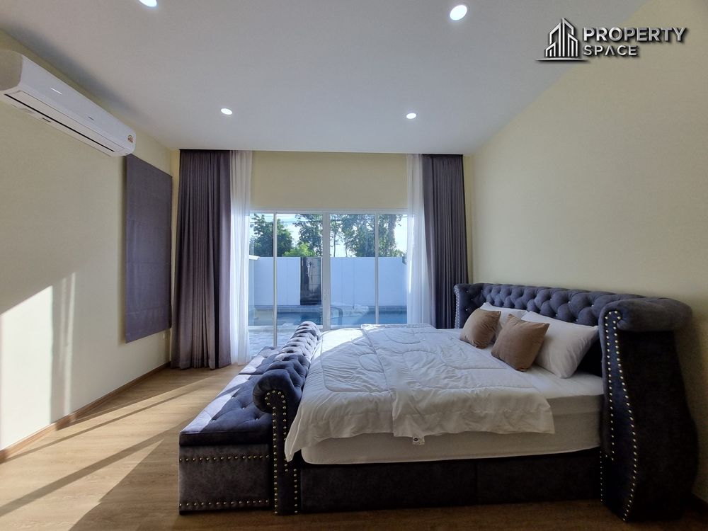 3 Bedrooms Modern Pool Villa In Huay Yai Pattaya For Rent Image 12