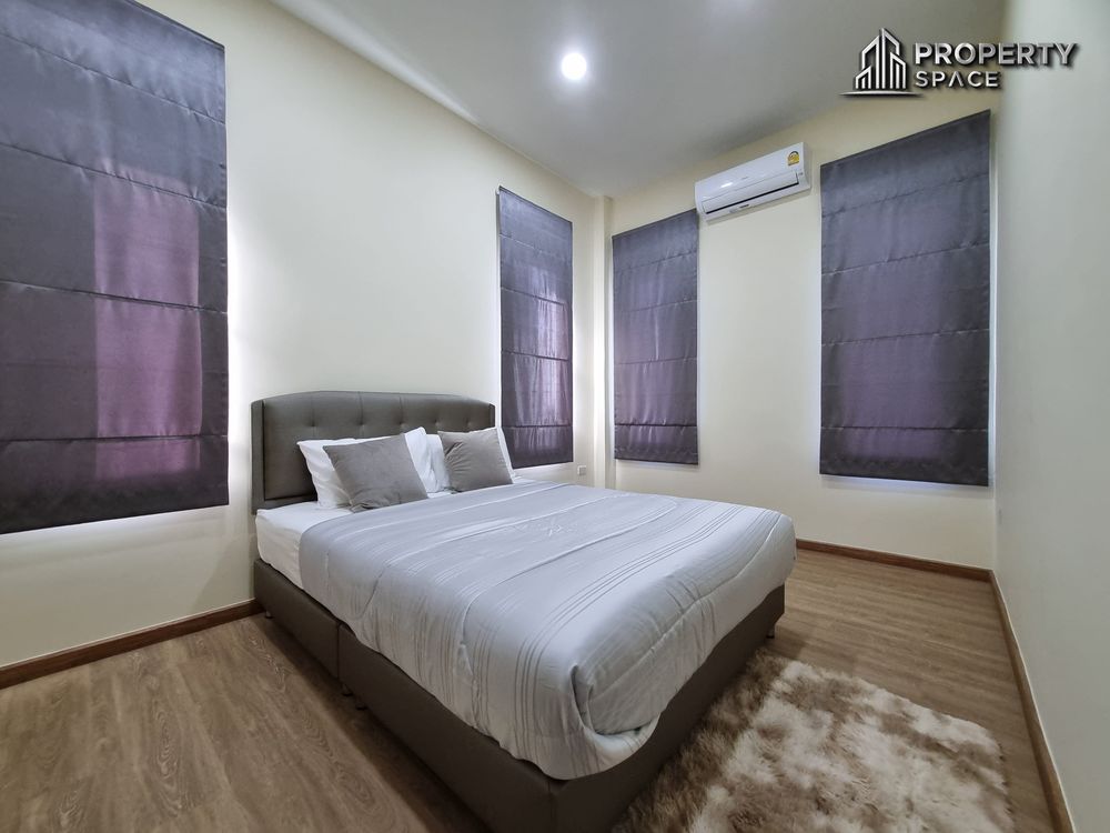 3 Bedrooms Modern Pool Villa In Huay Yai Pattaya For Rent Image 20