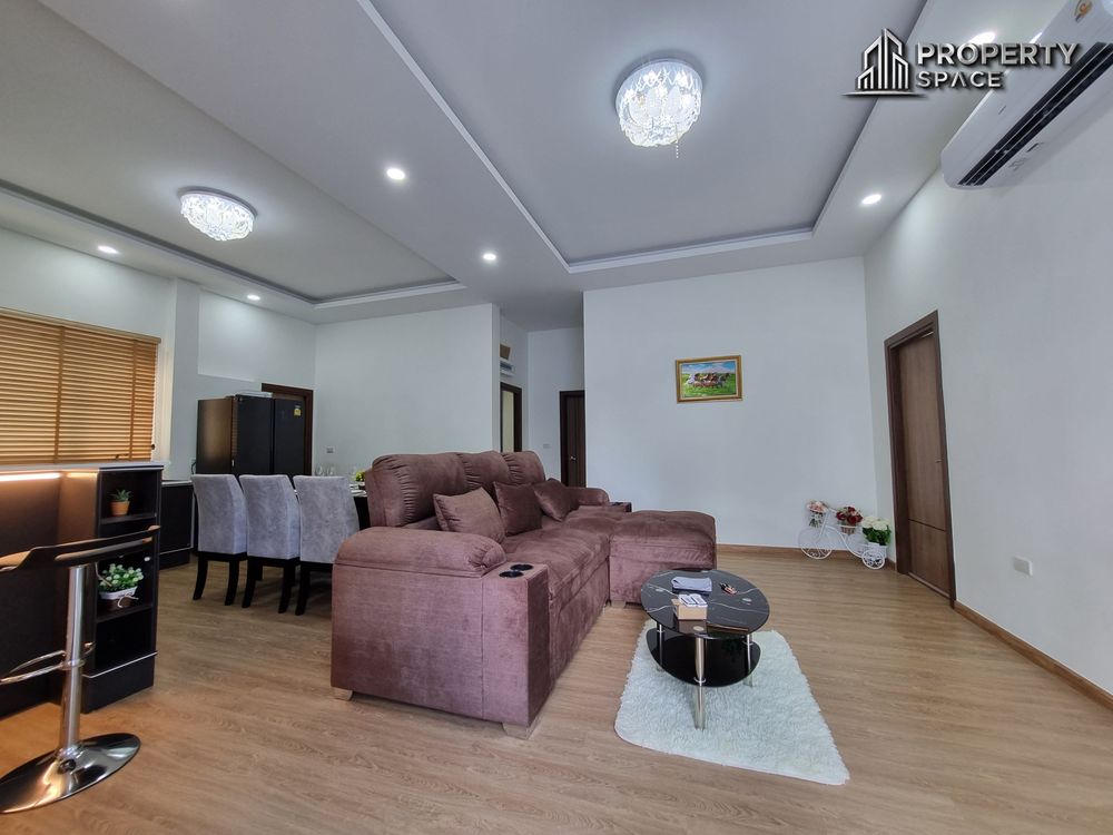 3 Bedrooms Modern Pool Villa In Huay Yai Pattaya For Rent Image 4