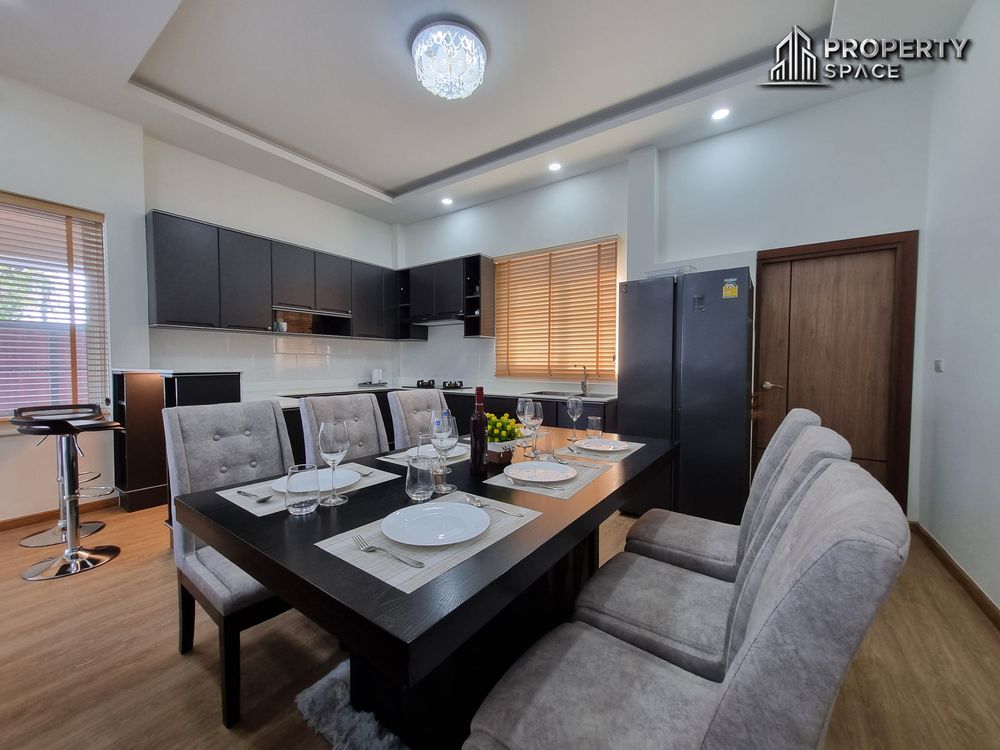 3 Bedrooms Modern Pool Villa In Huay Yai Pattaya For Rent Image 7