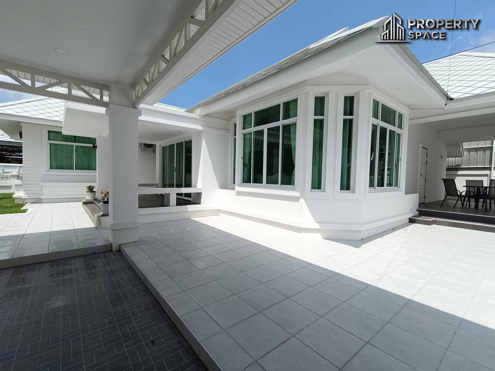 Spacious and Cozy 3-Bedroom Detached House in East Pattaya For Rent Image 4