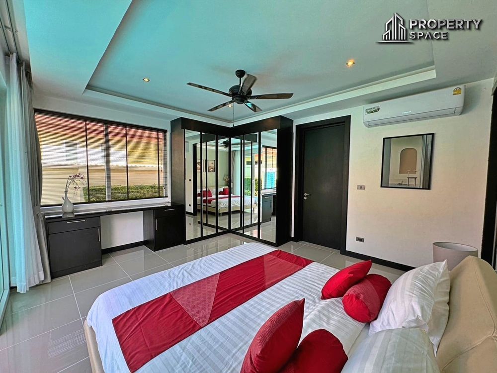  Modern 4 Bedroom Pool Villa In East Pattaya For Rent Image 13