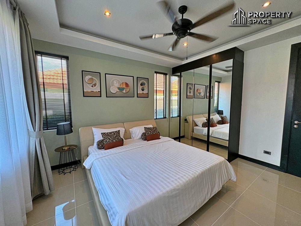  Modern 4 Bedroom Pool Villa In East Pattaya For Rent Image 25