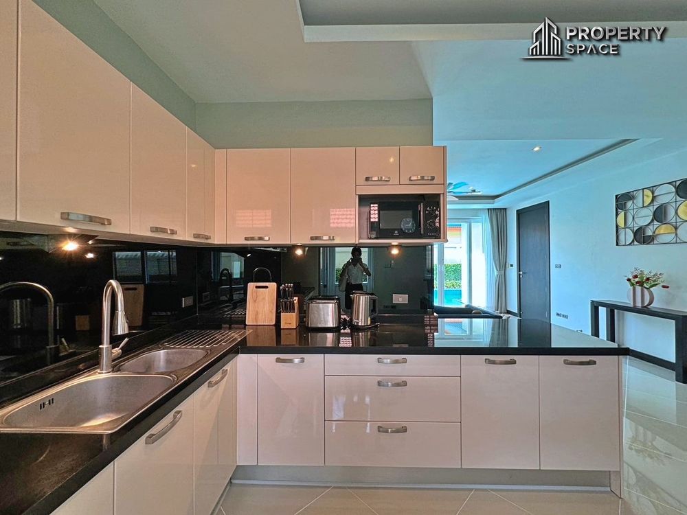  Modern 4 Bedroom Pool Villa In East Pattaya For Rent Image 8