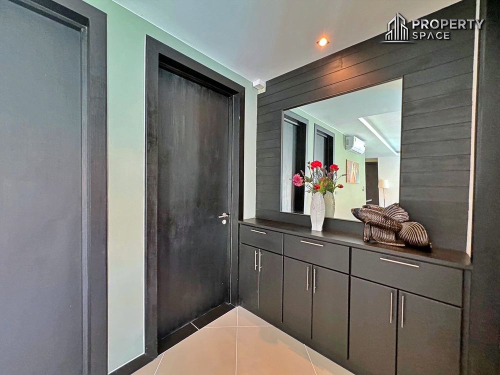  Modern 4 Bedroom Pool Villa In East Pattaya For Rent Image 9