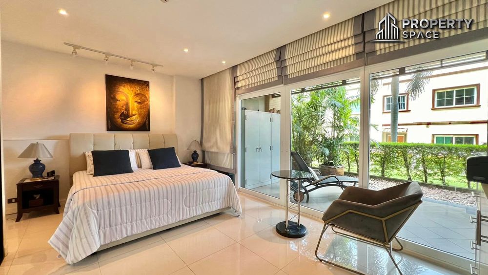 2 Bedroom In Vn Residence 2 In Pratamnak Pattaya For Sale Image 16