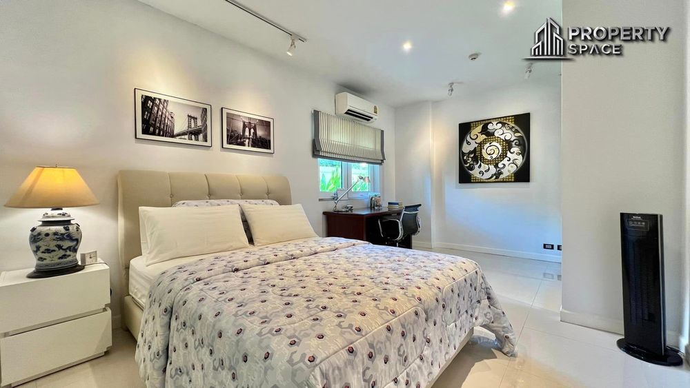 2 Bedroom In Vn Residence 2 In Pratamnak Pattaya For Sale Image 22