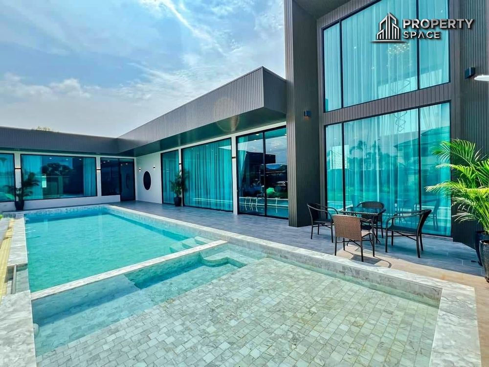 Pattaya 5 Bedroom Luxury Pool Villa Near Jomtien Beach For Sale Image 3