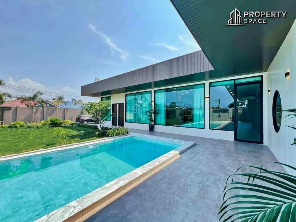 Pattaya 5 Bedroom Luxury Pool Villa Near Jomtien Beach For Sale Image 4