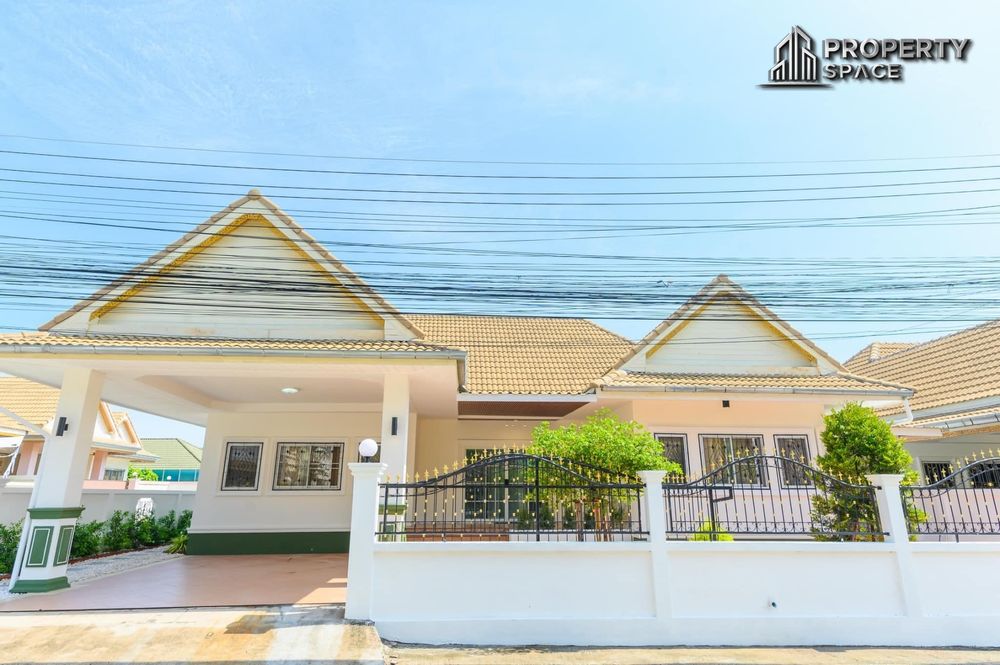 Brand New 3 Bedroom Villa In East Pattaya For Sale And Rent Image 1