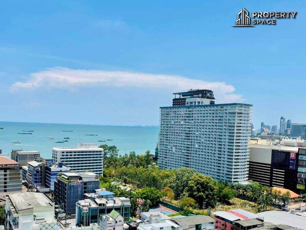 1 Bedroom In The Base Central Pattaya For Sale  Image 1