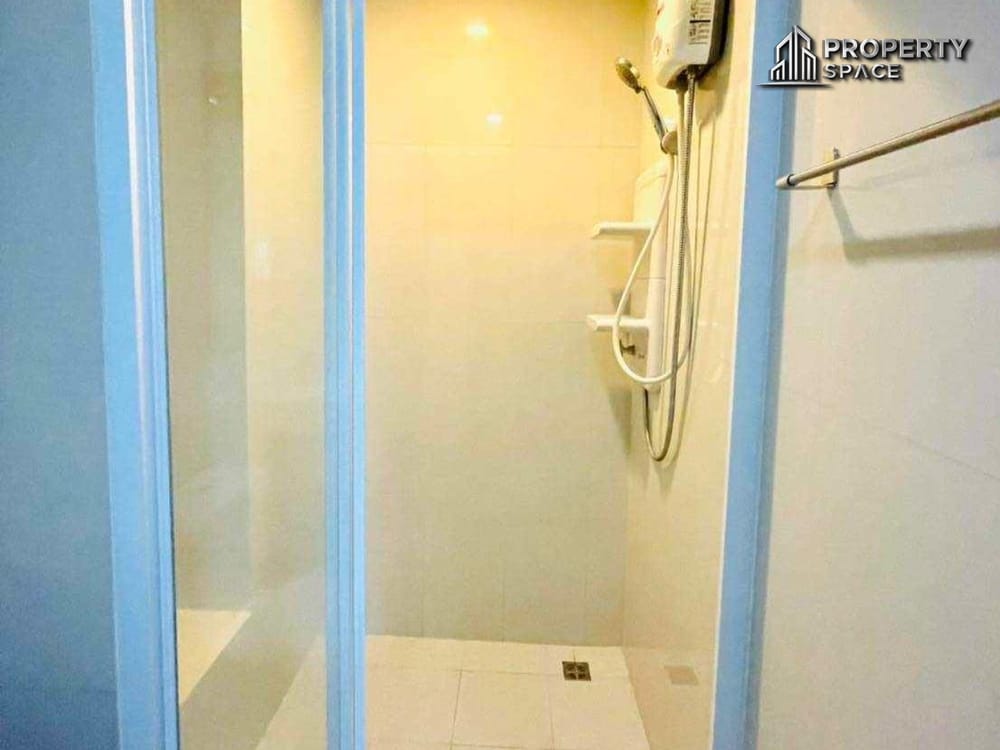 1 Bedroom In The Base Central Pattaya For Sale  Image 13