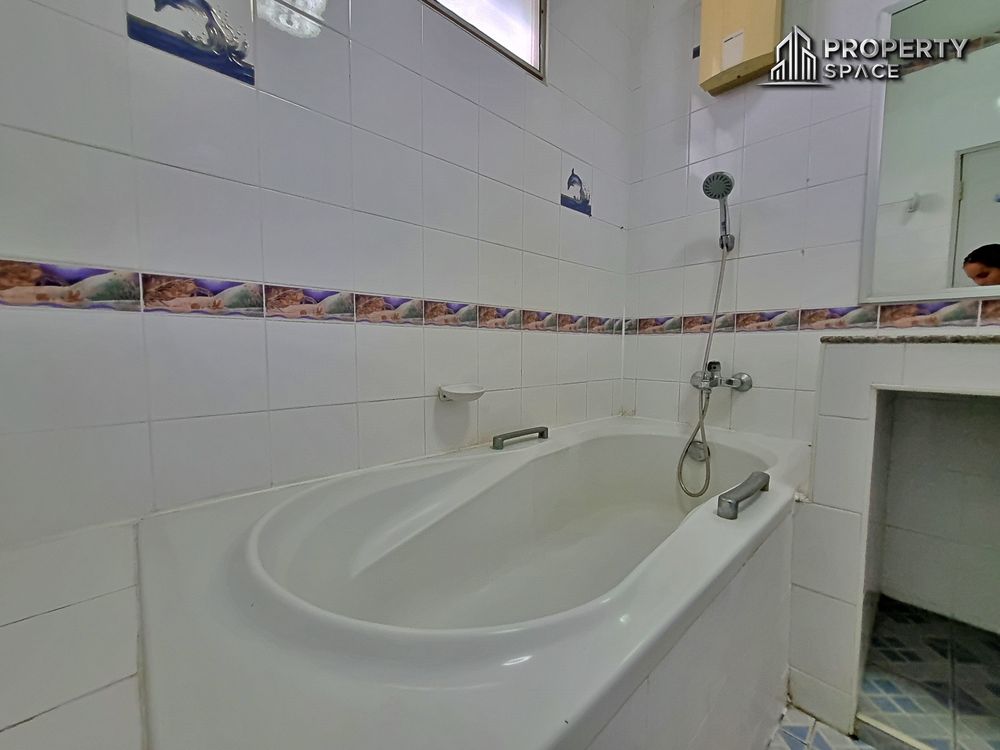 3 Bedroom House In Wonderland 2 Pattaya For Sale  Image 24