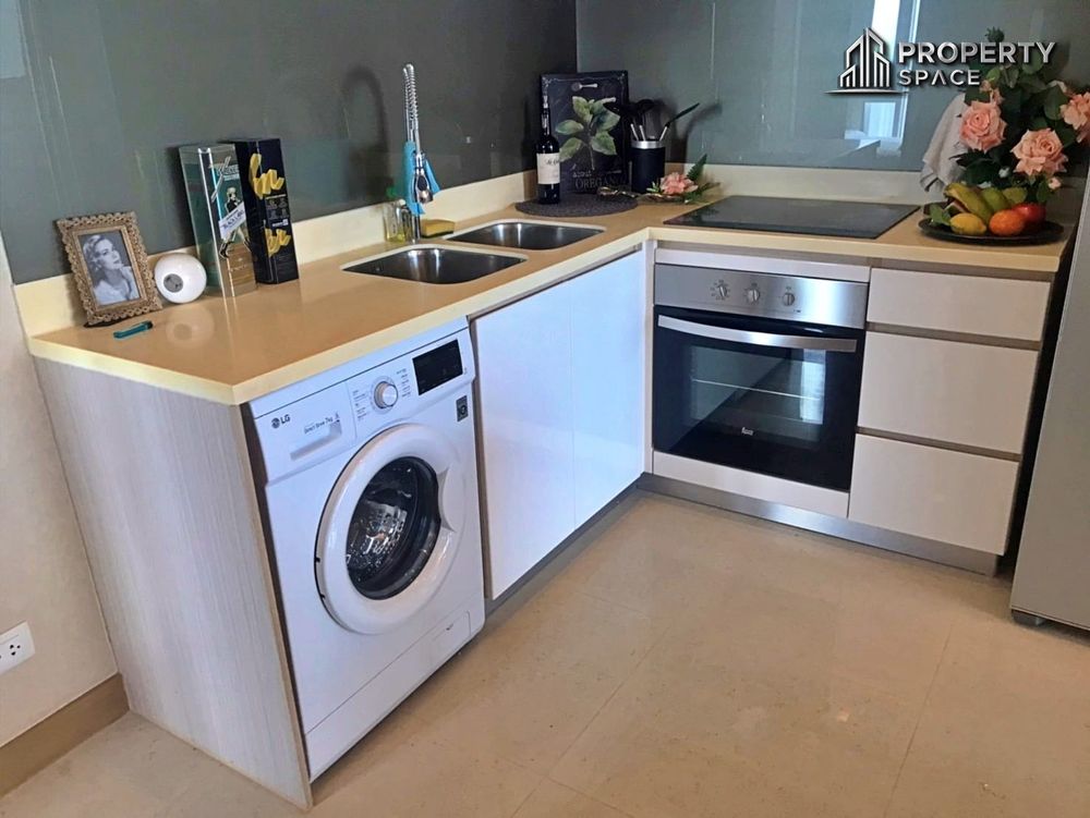 Sea View 2 Bedroom In The Palm Wongamat Pattaya For Rent Image 11