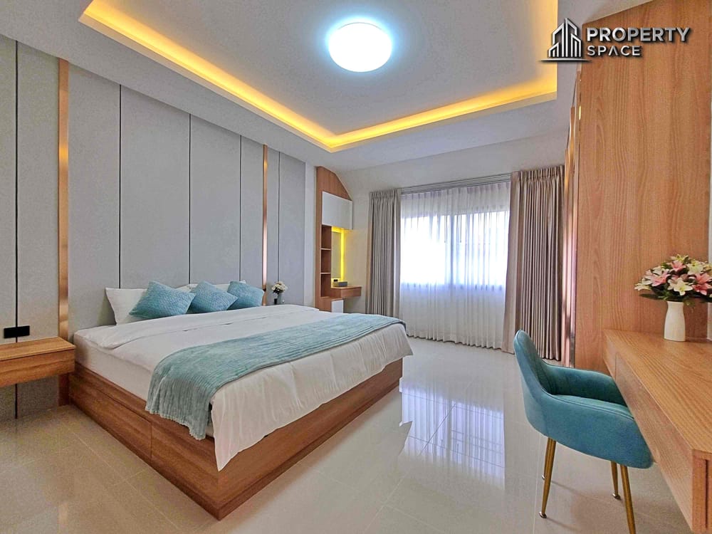 Modern 4 Bedroom Pool Villa In East Pattaya For Sale Image 16