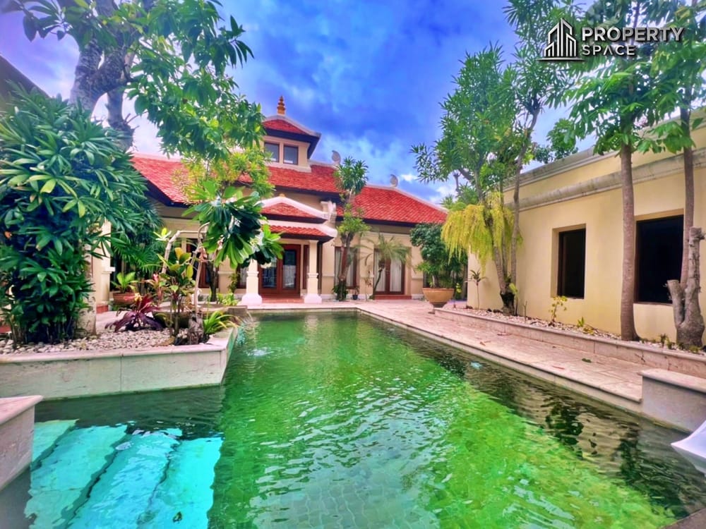 2 Bedroom Pool Villa In View Talay Marina Pattaya For Sale Image 3