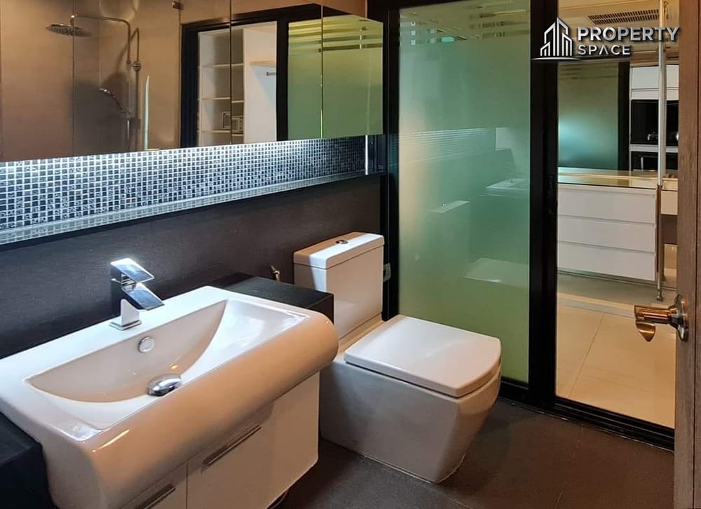 1 Bedroom In Sixty Six Condominium Central Pattaya For Rent Image 16