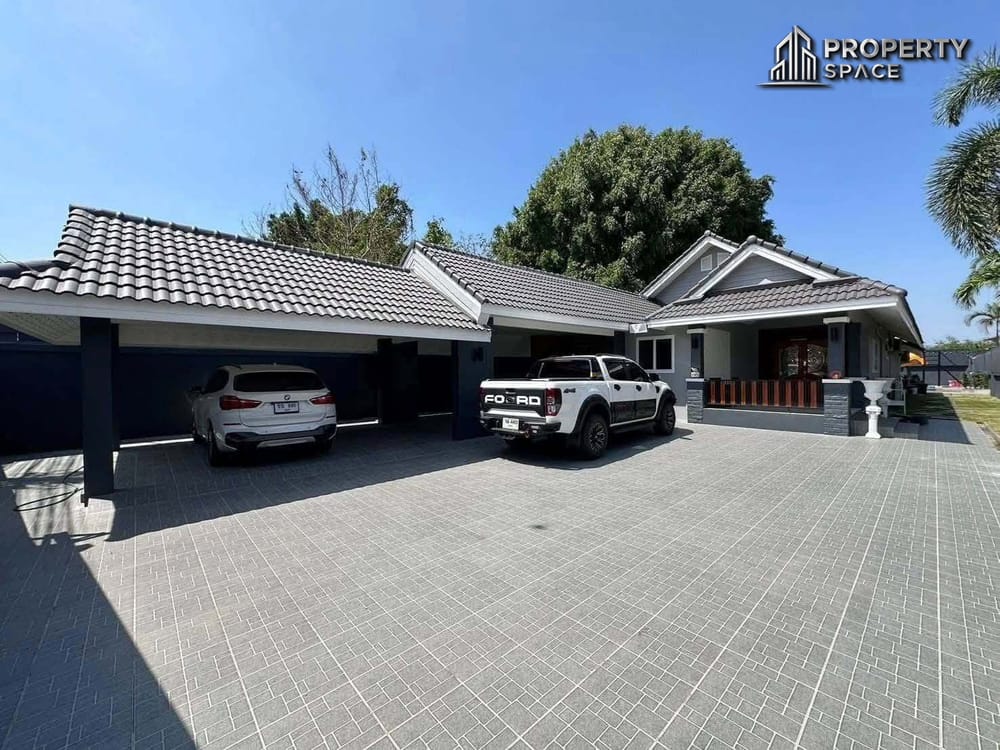 Modern 4 Bedroom Pool Villa In East Pattaya For Rent Image 3