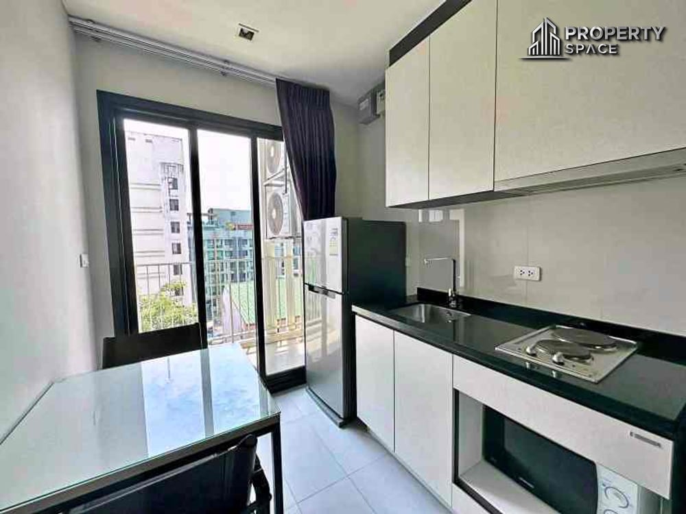 1 Bedroom In The Base Condominium Central Pattaya For Sale Image 9