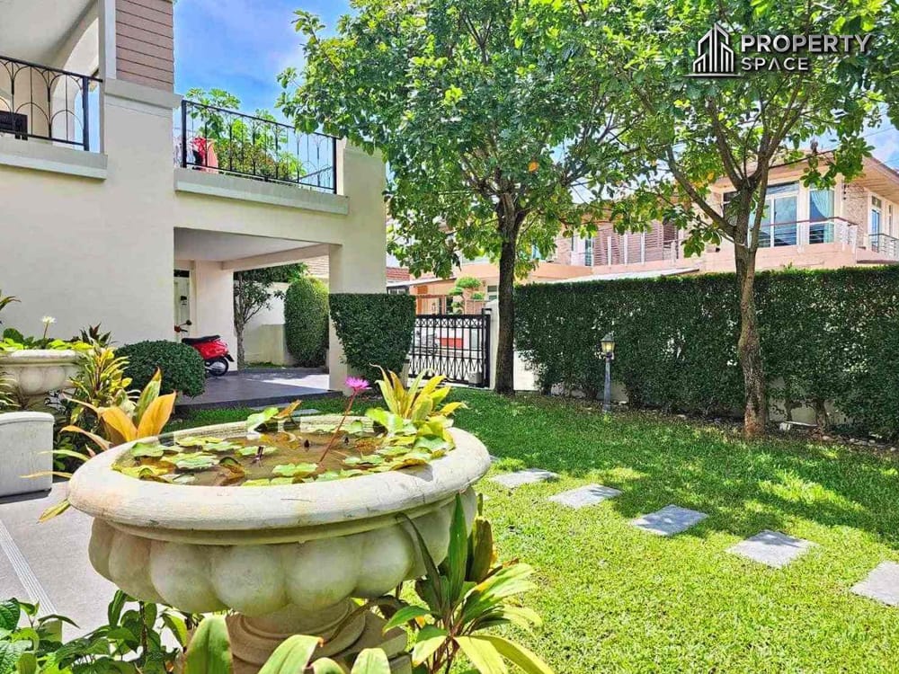 4 Bedroom Villa In Central Park Hillside Village East Pattaya For Sale Image 16