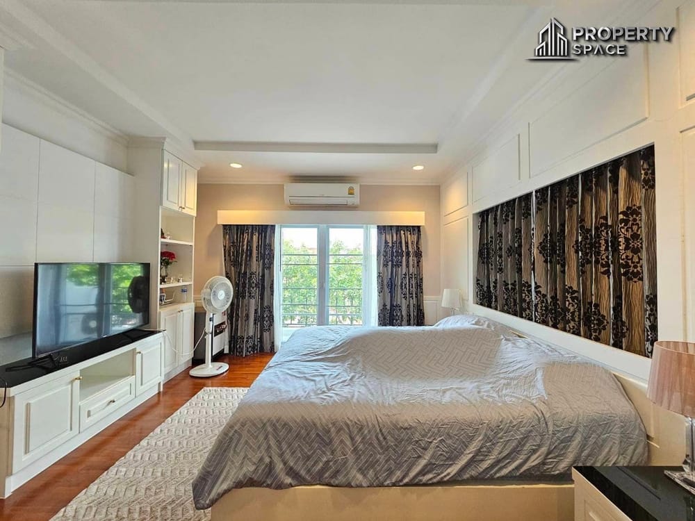 4 Bedroom Villa In Central Park Hillside Village East Pattaya For Sale Image 13