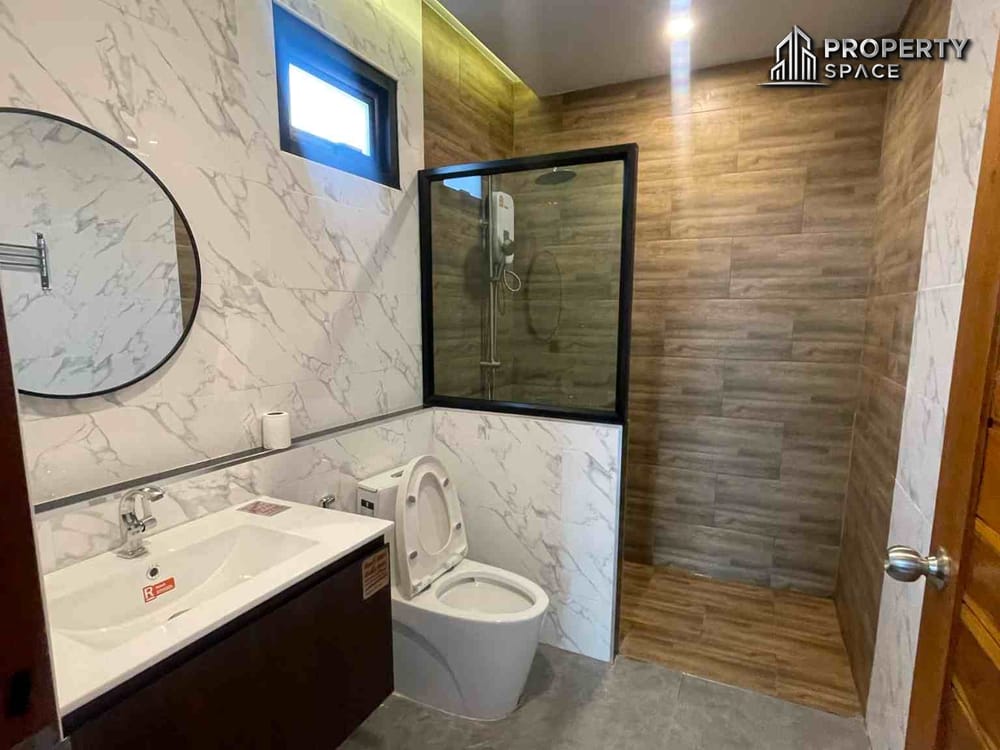 Nordic-Style 3 Bedroom Villa In East Pattaya For Rent Image 12
