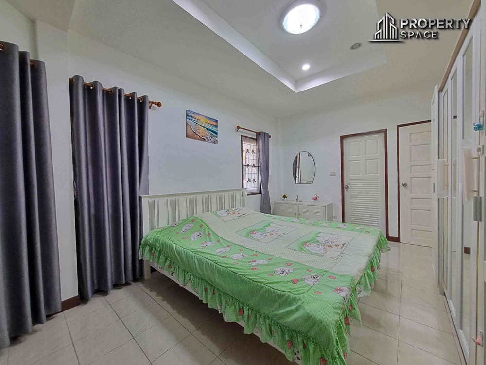 Modern 3 Bedroom Villa In Nong Pla Lai Pattaya For Rent Image 18