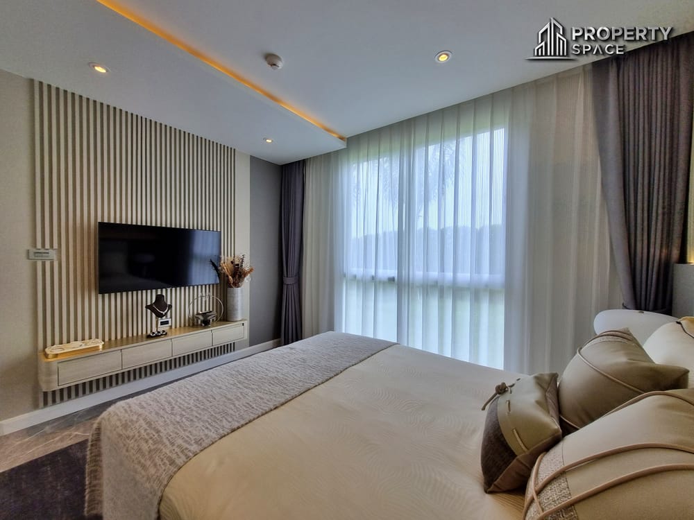 2 Bedroom In The Coral Pattaya For Sale Image 11