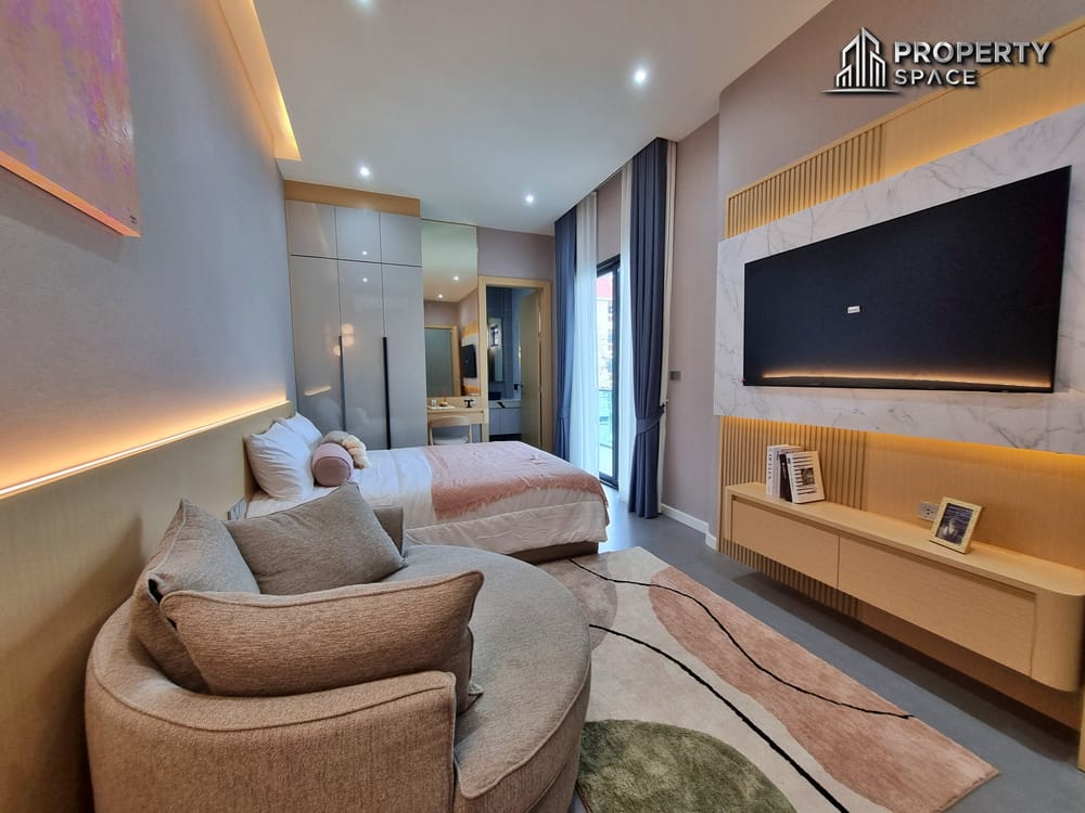  Modern Luxury 4 Bedroom Pool Villa For Investment In Thappraya For Sale Image 15