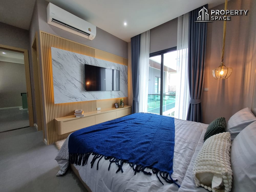  Modern Luxury 4 Bedroom Pool Villa For Investment In Thappraya For Sale Image 22