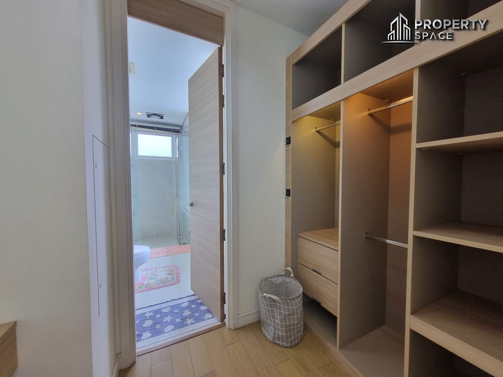 Sea View 2 Bedroom High Floor In Reflection Condo Pattaya For Rent Image 15