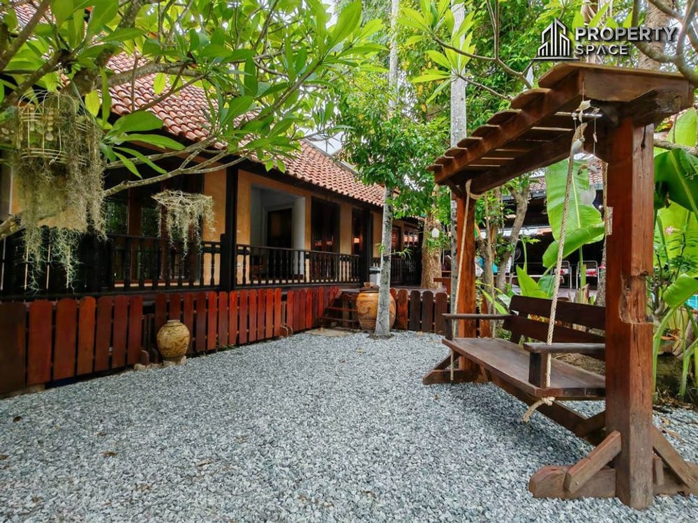 Thai Style 6 Bedroom Pool Villa In Soi Siam Country Club Pattaya For Rent Image 19