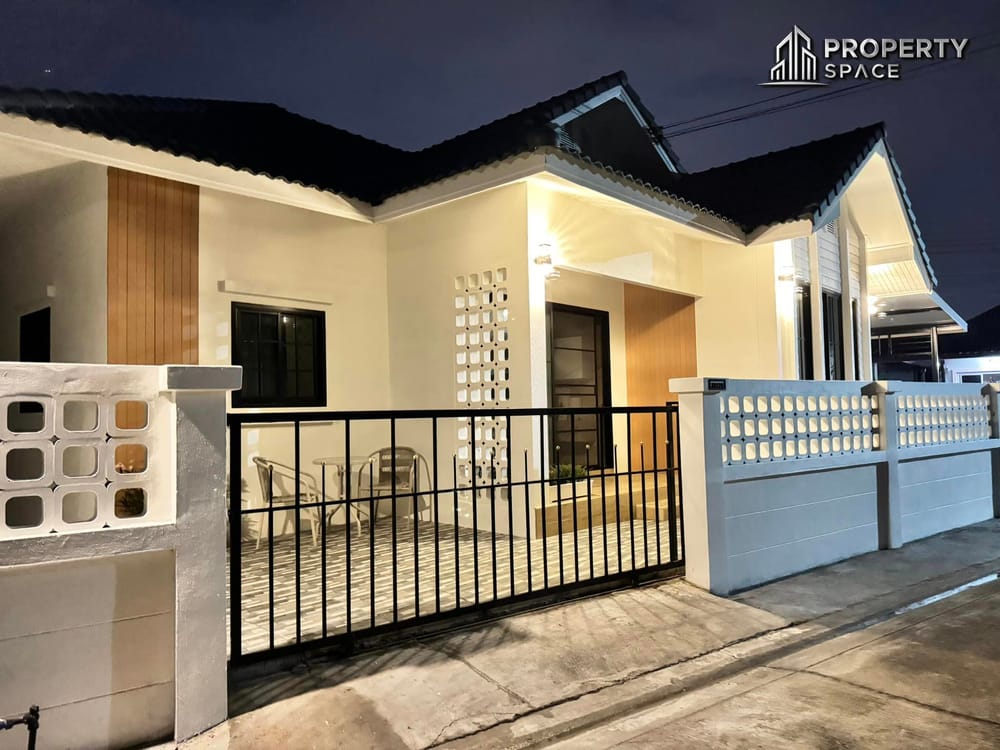 Minimal 3 Bedroom House In Nong Pla Lai Pattaya For Sale Image 18