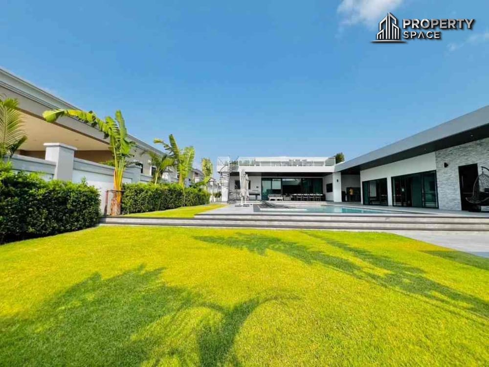 6 Bedroom Modern Luxury Pool Villa In East Pattaya For Sale Image 3